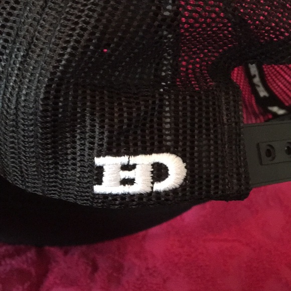 Hammer Down SnapBack hat 5 panel mesh back black cap - Picture 10 of 12